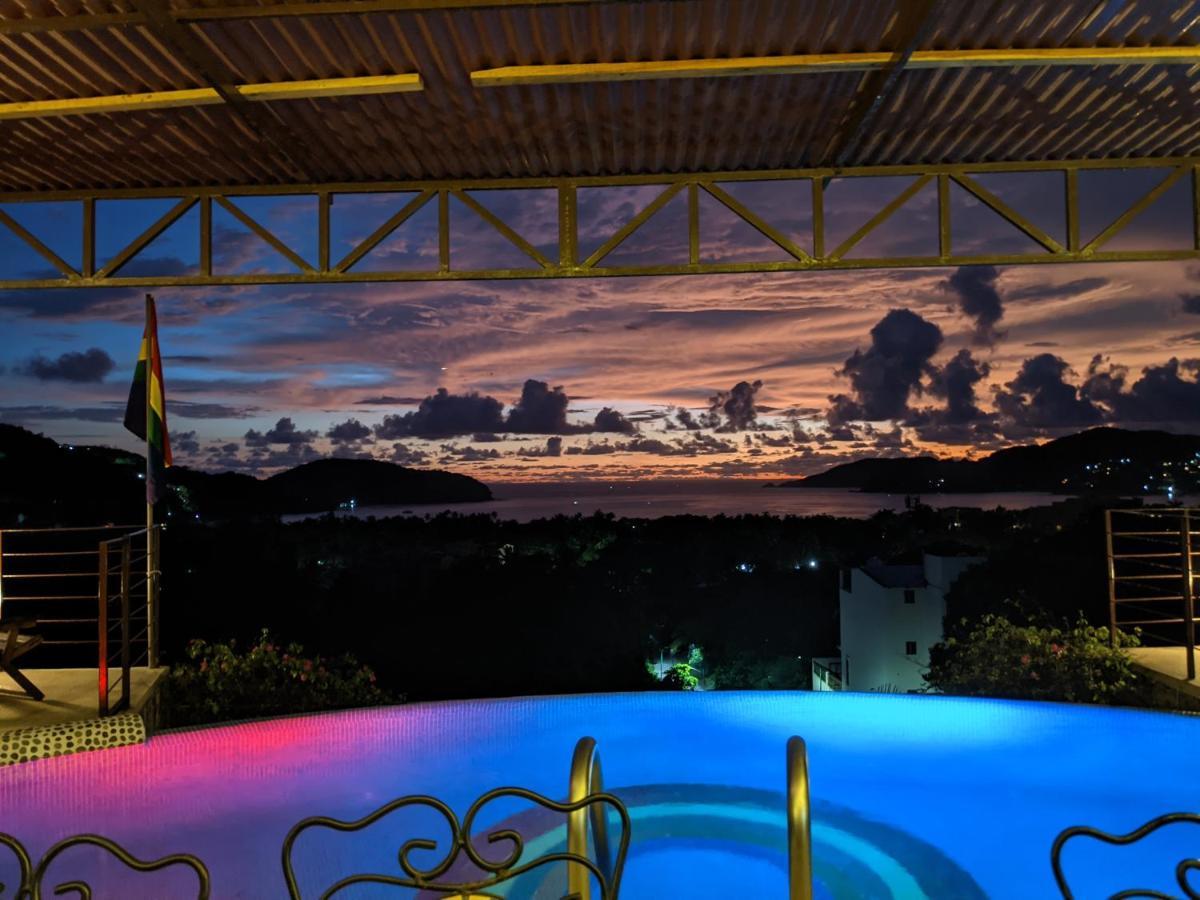 Casa Arcoiris Zihuatanejo B&B 外观 照片