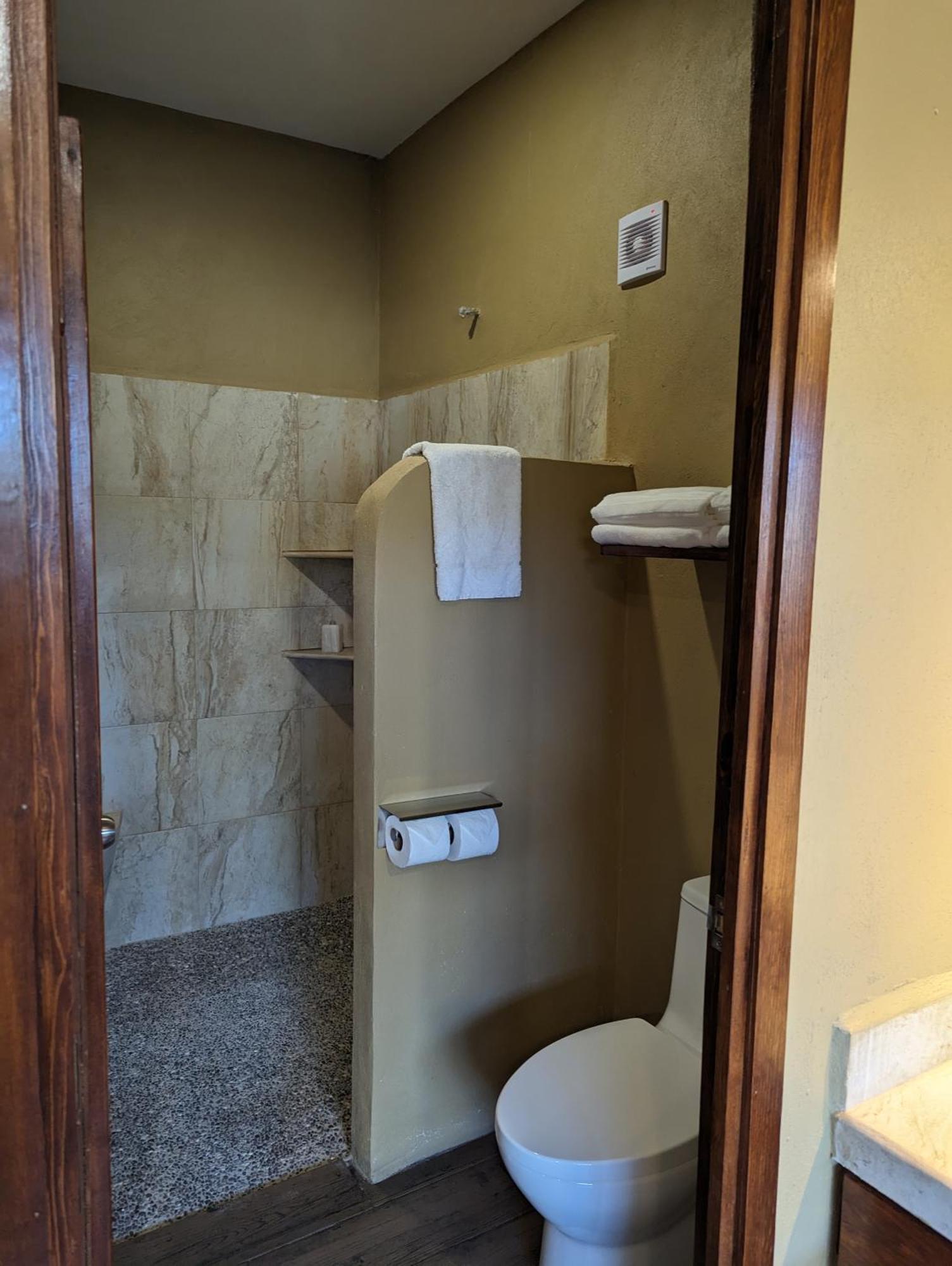 Casa Arcoiris Zihuatanejo B&B 外观 照片