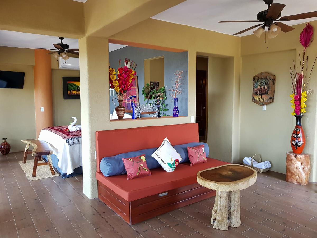 Casa Arcoiris Zihuatanejo B&B 外观 照片